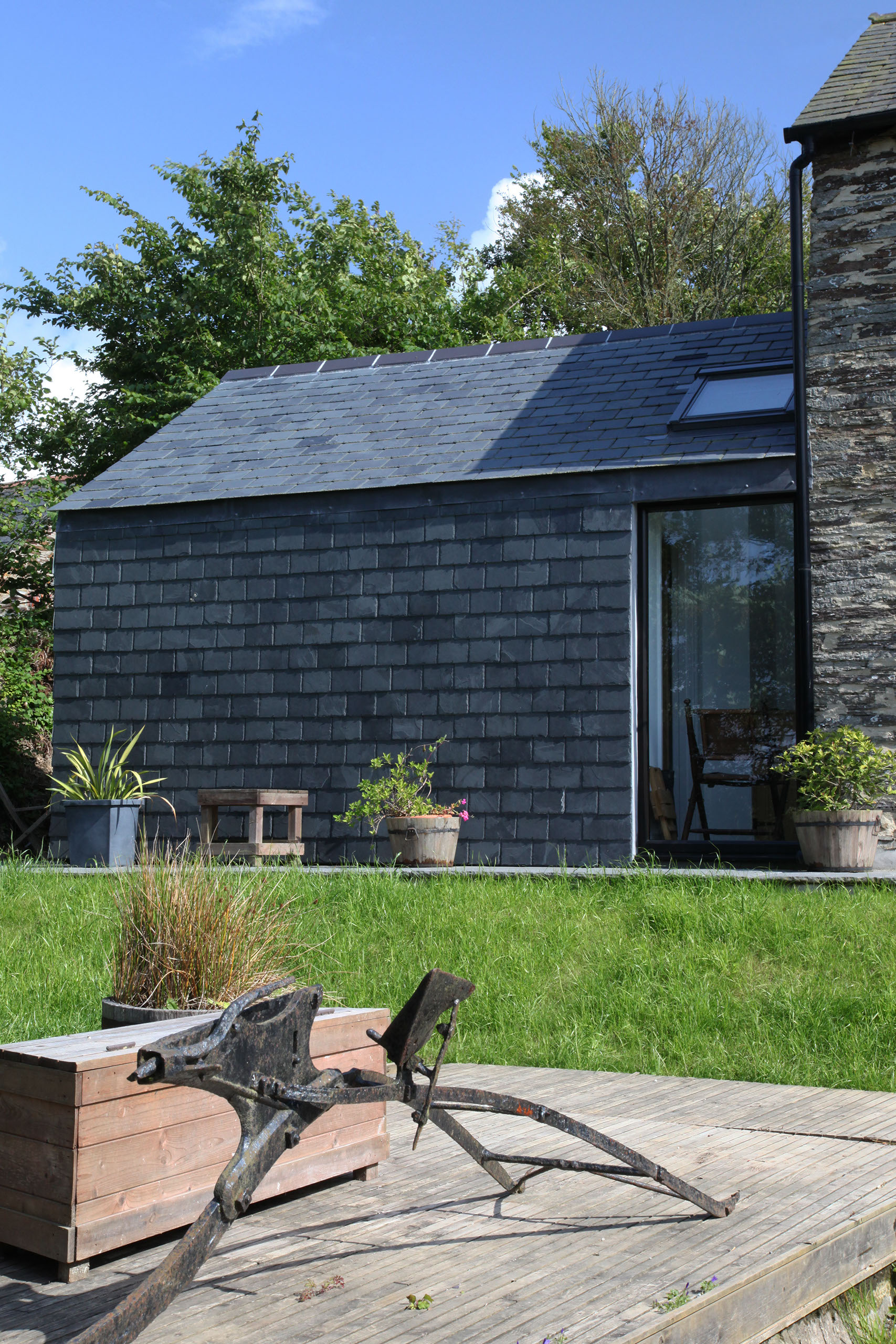 Skyber Barn, Cornwall, Exterior
